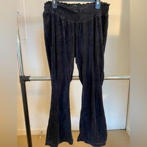 Old Navy Velvet Sweats Maternity